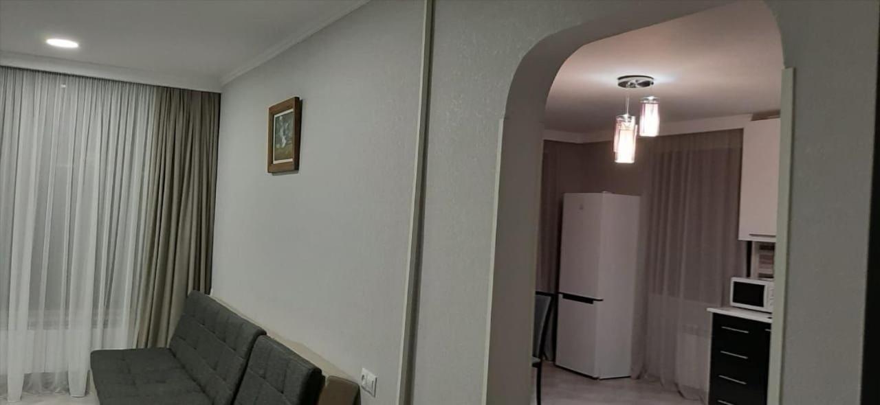 Apartamento Tbilisi House Exterior foto